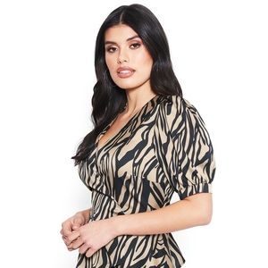 PRINT SURPLICE PEPLUM TOP CONGA ZEBRA